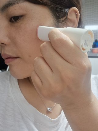 트윙클라 안티링클 샤이닝 멀티밤 — 3.5점을 준 리뷰어가 2022년 6월 올린 사용 사진