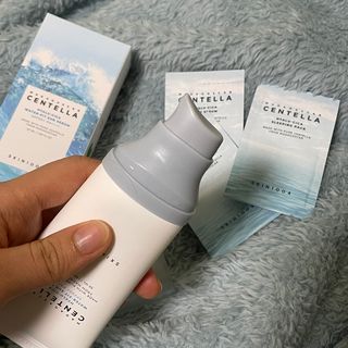 [스킨1004] 마다가스카르 센텔라 히알루-시카 워터핏 선세럼 50ml — 4.5점을 준 리뷰어가 2024년 5월 올린 사용 사진