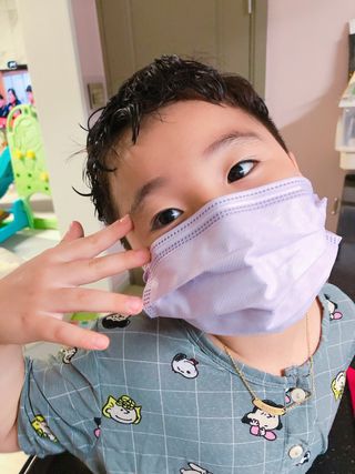 에어에이드 컬러 덴탈 마스크 — 4.5점을 준 리뷰어가 2021년 8월 올린 사용 사진