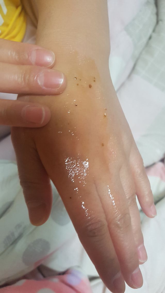 녹차잎 인퓨즈드 클렌저 리뷰 사진