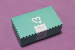 힐니스북 [힐마이넥]   거북목 통증완화를 위한 휴대용 목 안마기 — 4.5점을 준 리뷰어가 2022년 12월 올린 사용 사진