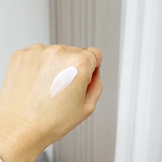 비프리코스메틱 뉴 프레쉬 크림 80ml — 5점을 준 리뷰어가 2023년 2월 올린 사용 사진