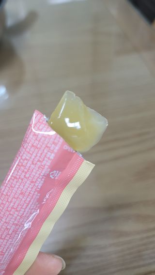다나음 셀렌에 빠진 아연면역젤리 열대과일맛+사과맛 — 4점을 준 리뷰어가 2023년 1월 올린 사용 사진