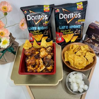 롯데제과 도리토스 갈비천왕치킨맛 X 굽네 갈비천왕 — 5점을 준 리뷰어가 2021년 7월 올린 사용 사진