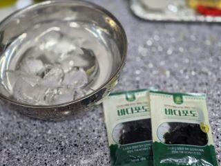 [피터씨마켓] 바다포도 100g(20g x 5봉) 우미부도 그린캐비어 ASMR 소분포장 — 4.5점을 준 리뷰어가 2024년 8월 올린 사용 사진