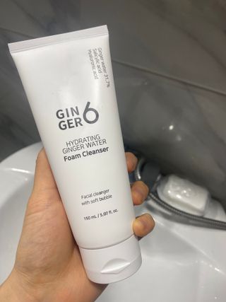 GINGER6 하이드레이팅 진저 워터 폼클렌징 — 5점을 준 리뷰어가 2021년 10월 올린 사용 사진