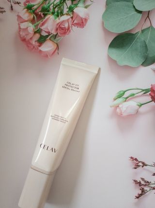 프리마인 선크림만 바꿨을 뿐인데 매일 물 2L챙겨먹고 기초케어 완벽하게 한 물빛피부 완성,셀라브UV프로텍터 — 5점을 준 리뷰어가 2023년 7월 올린 사용 사진