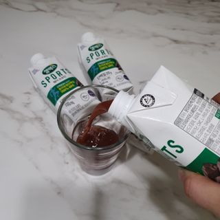 셀렉스스포츠 셀렉스 스포츠 웨이 프로틴 초콜릿 _ 330ml x 12팩 — 5점을 준 리뷰어가 2021년 3월 올린 사용 사진