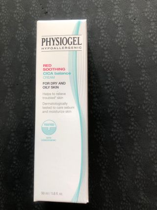 피지오겔 레드수딩 시카밸런스 크림 50ml — 5점을 준 리뷰어가 2022년 4월 올린 사용 사진