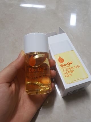 바이오오일 [바이오-오일] 스킨케어 오일 내추럴 60ml — 5점을 준 리뷰어가 2021년 12월 올린 사용 사진