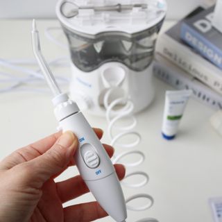 주식회사 클린디 [클린디] 양치 후 남은 이물질, 물치실로 완벽 제거 🦷 구강세정기 세트 [맞춤 칫솔 + 치약 포함] — 5점을 준 리뷰어가 2021년 12월 올린 사용 사진
