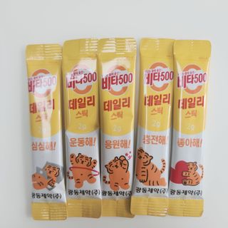 광동생활건강 [광동] 비타500데일리스틱  ★빼빼로데이★ 30포+70포+ 뚱랑이스티커+빼빼로+쇼핑백 — 5점을 준 리뷰어가 2022년 11월 올린 사용 사진
