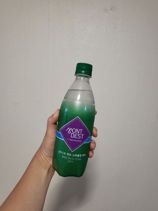 몽베스트 Montbest with Sparkling water Plain 20병 — 5점을 준 리뷰어가 2022년 6월 올린 사용 사진