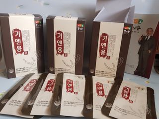 [몸엔용] 무더운 날씨에 국산녹용 기엔용으로 몸보신 50ml x 30포 — 4점을 준 리뷰어가 2021년 6월 올린 사용 사진