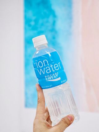 [동아오츠카] 포카리스웨트  500ml PET + 이온워터 500ml PET — 5점을 준 리뷰어가 2025년 7월 올린 사용 사진