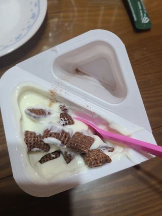 매일바이오 토핑요거트 — 5점을 준 리뷰어가 2021년 5월 올린 사용 사진