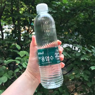 닥터유 제주용암수 닥터유 용암수 — 4.5점을 준 리뷰어가 2021년 7월 올린 사용 사진