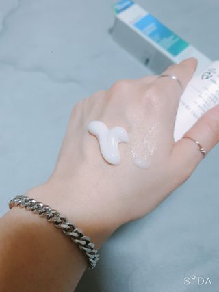 리더스코스메틱 리더스 카밍 바이오틱스 크림 마스크 — 5점을 준 리뷰어가 2021년 3월 올린 사용 사진