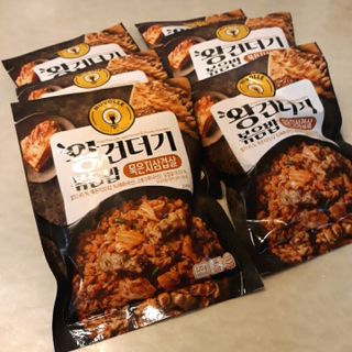 한성기업 무볼레 왕건더기 볶음밥 묵은지삼겹살 — 4.5점을 준 리뷰어가 2021년 10월 올린 사용 사진