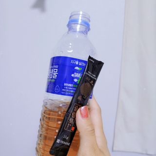 프리마인 자체 기업부설 연구소에서 찾아낸 건강한 수면의 비밀.  슬립토 플러스 30포 — 1점을 준 리뷰어가 2022년 5월 올린 사용 사진