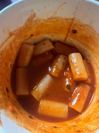 나우  [요리궁리] B타입 ( 매콤, 치즈, 매콤까르보 ) 꽃떡볶이 6개입 세트 — 5점을 준 리뷰어가 2025년 3월 올린 사용 사진