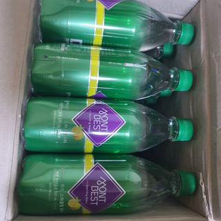 몽베스트 Montbest with Sparkling water Plain 20병 — 5점을 준 리뷰어가 2021년 11월 올린 사용 사진