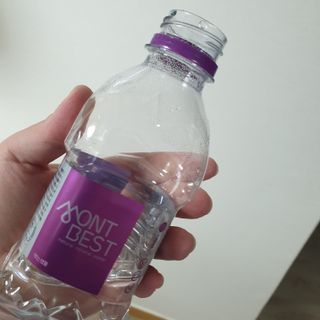 몽베스트 [MONTBEST] 330mL 20병 — 5점을 준 리뷰어가 2021년 10월 올린 사용 사진
