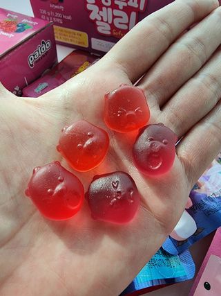 [팔도] 잔망루피젤리 믹스베리맛 42g 8개 — 5점을 준 리뷰어가 2022년 3월 올린 사용 사진