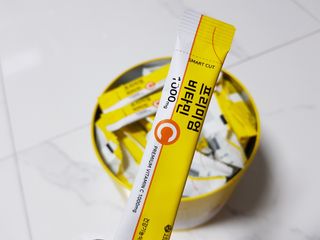 서울약사신협 프리미엄비타민C1000_2.5G x 100포 — 5점을 준 리뷰어가 2021년 5월 올린 사용 사진