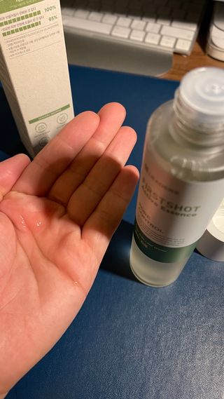 리더스코스메틱 리더스 퍼스트 샷 액티브 에센스 토닝 컨트롤 & 포어 컨트롤 — 5점을 준 리뷰어가 2021년 11월 올린 사용 사진