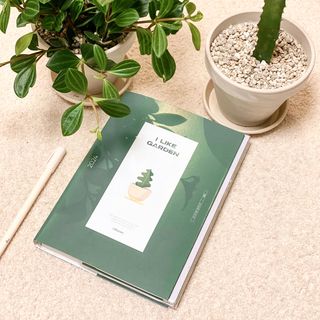 리훈 2024다이어리 아이라이크 모눈다이어리 — 5점을 준 리뷰어가 2023년 9월 올린 사용 사진