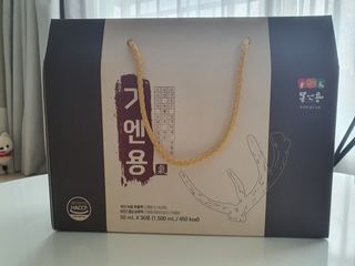 [몸엔용] 무더운 날씨에 국산녹용 기엔용으로 몸보신 50ml x 30포 — 5점을 준 리뷰어가 2021년 6월 올린 사용 사진