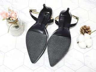 비클리프 여성 성수동 수제화 에나멜 구두 슬링백 7cm — 5점을 준 리뷰어가 2022년 6월 올린 사용 사진