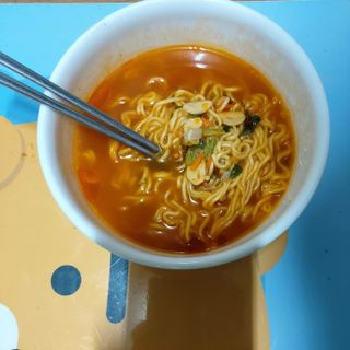 [풀무원] 자연은맛있다 정면, 백면, 홍면  세트 — 5점을 준 리뷰어가 2021년 4월 올린 사용 사진