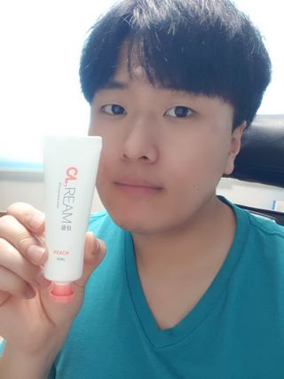 클림 9월 28일, 출시 손 세정의 번거로움을 없앤 핸드크림 — 5점을 준 리뷰어가 2021년 3월 올린 사용 사진