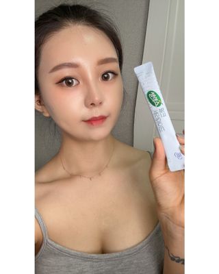 셀렉스스포츠 셀렉스 밀크세라마이드 저분자피쉬콜라겐 28포 X 1박스 — 4.5점을 준 리뷰어가 2021년 6월 올린 사용 사진