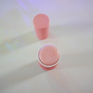 스킨큐어 산다화 카멜리아 안티 링클 멀티밤 — 5점을 준 리뷰어가 2022년 12월 올린 사용 사진