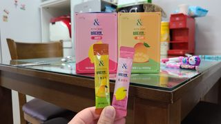 비타앤C 레몬맛, 망고맛 — 5점을 준 리뷰어가 2021년 5월 올린 사용 사진