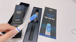 트로마츠 심플 미세전류 칫솔 — 5점을 준 리뷰어가 2022년 5월 올린 사용 사진