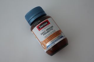 Swisse 스위스 데일리 이뮨 프로바이오틱스 10억, 30정 — 5점을 준 리뷰어가 2021년 3월 올린 사용 사진