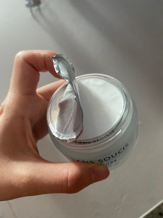 산수시 아쿠아 베네핏 24h 수부지 물광 속건조 수분크림 50ml — 5점을 준 리뷰어가 2021년 7월 올린 사용 사진