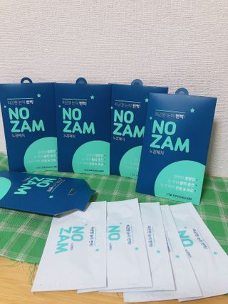 [풀리다 노잠패치] / 잠깨는 패치(졸음방지+눈가케어) 1팩(5회분) /공부할때, 운전할때, 골프, 눈 피로할때 — 5점을 준 리뷰어가 2022년 11월 올린 사용 사진