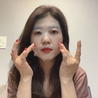 쿠피 피디알엔 연어 더마 페이셜 마스크 — 5점을 준 리뷰어가 2021년 11월 올린 사용 사진
