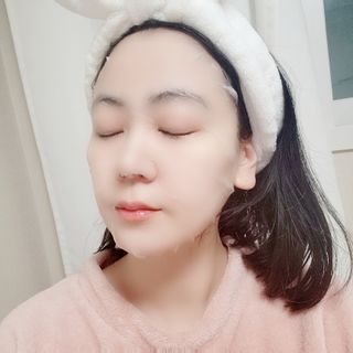 비프리코스메틱 더블아이스진정마스크팩 5매 — 5점을 준 리뷰어가 2023년 3월 올린 사용 사진