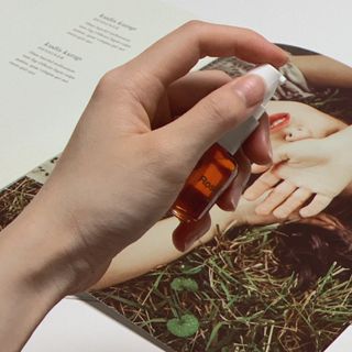 유니베르소 로즈힙 오일 15ml — 5점을 준 리뷰어가 2021년 7월 올린 사용 사진