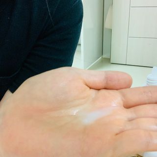 리더스코스메틱 리더스 카밍 바이오틱스 에센스 워터 — 5점을 준 리뷰어가 2021년 6월 올린 사용 사진