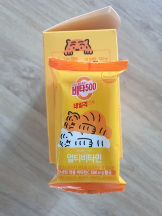 광동생활건강 프리 [광동] VB와 VC를 함유한 멀티 비타민 비타 500 데일리 스틱 180포 — 4.5점을 준 리뷰어가 2022년 5월 올린 사용 사진