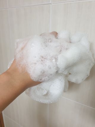 벨먼 내추럴스파 수분광채 스크럽 바디워시 600ml 5종 — 5점을 준 리뷰어가 2022년 5월 올린 사용 사진