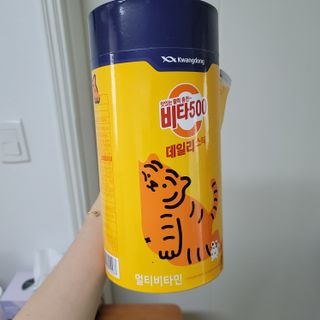 광동생활건강 프리 [광동] VB와 VC를 함유한 멀티 비타민 비타 500 데일리 스틱 180포 — 5점을 준 리뷰어가 2022년 6월 올린 사용 사진