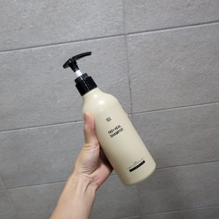 패스트힐(fast heal) 패스트힐 탈모증상완화샴푸 470ml — 5점을 준 리뷰어가 2023년 9월 올린 사용 사진